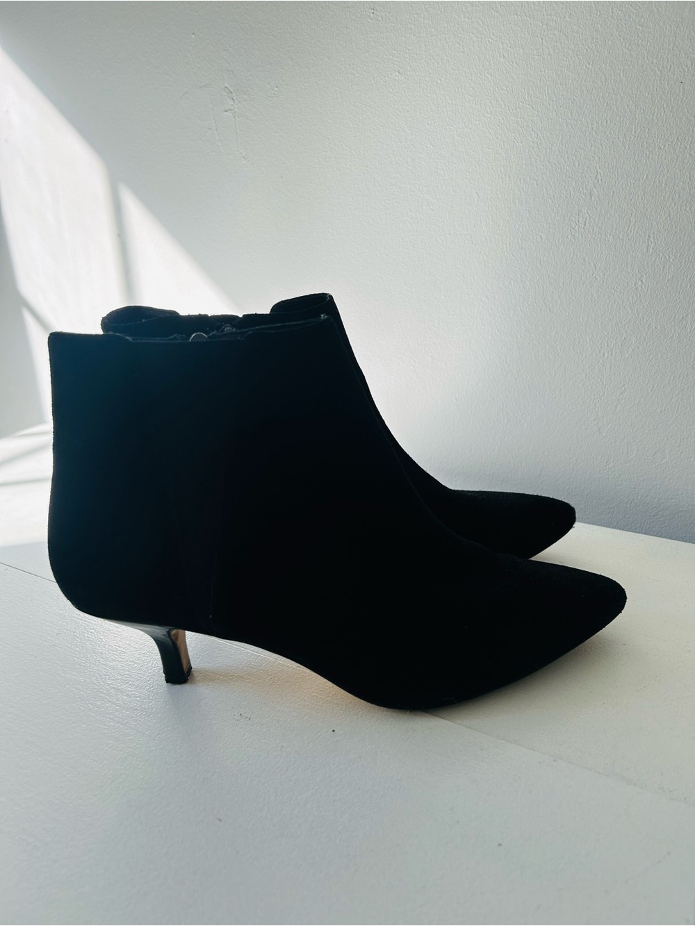 Donald J. Pliner Geeo Black Suede Pointed-Toe Kitten Heel Booties